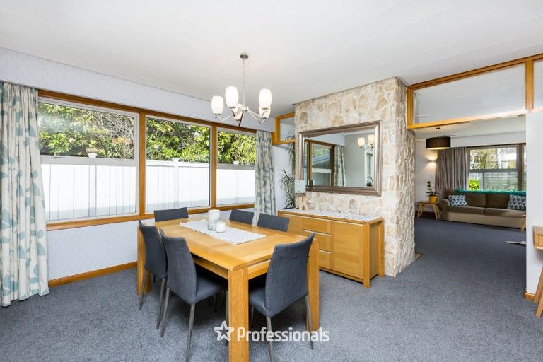 Photo of property in 7b Chatsworth Road, Silverstream, Upper Hutt, 5019