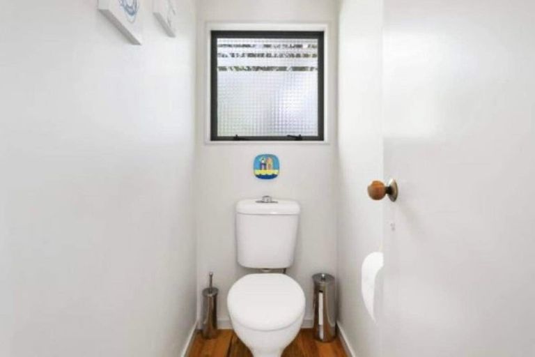 Photo of property in 42b Duncansby Road, Stanmore Bay, Whangaparaoa, 0932