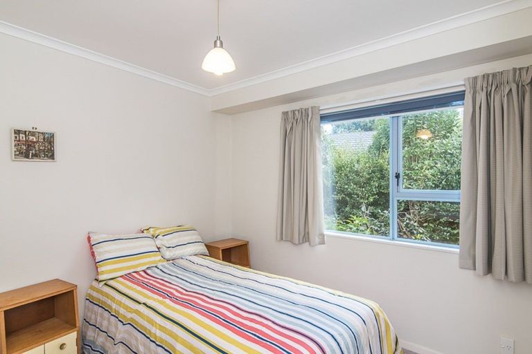 Photo of property in 320 Te Moana Road, Waikanae, 5036