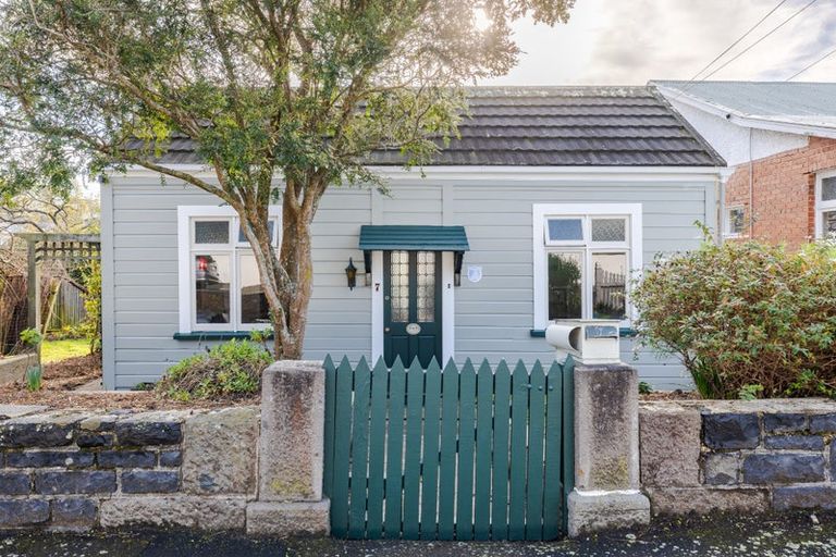 Photo of property in 7 Cooper Street, Mornington, Dunedin, 9011