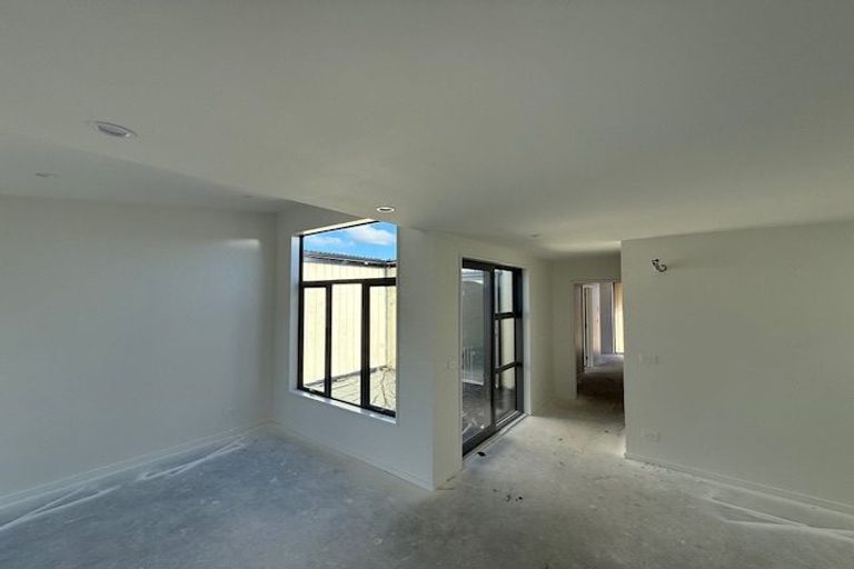 Photo of property in 3 Tieke Lane, Halswell, Christchurch, 8025