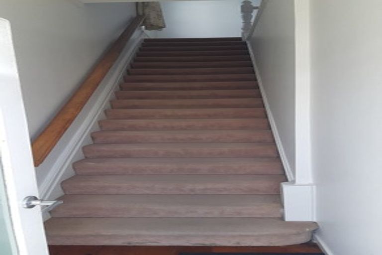 Photo of property in 22 Wilson Street, Newtown, Wellington, 6021