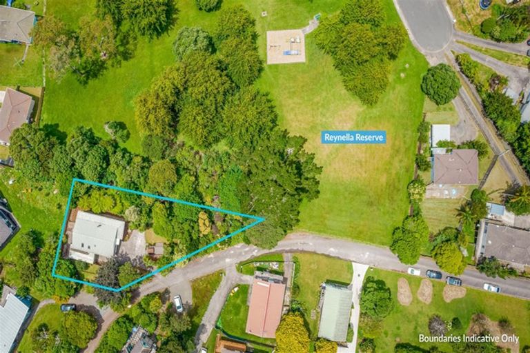 Photo of property in 227a Don Buck Road, Massey, Auckland, 0614