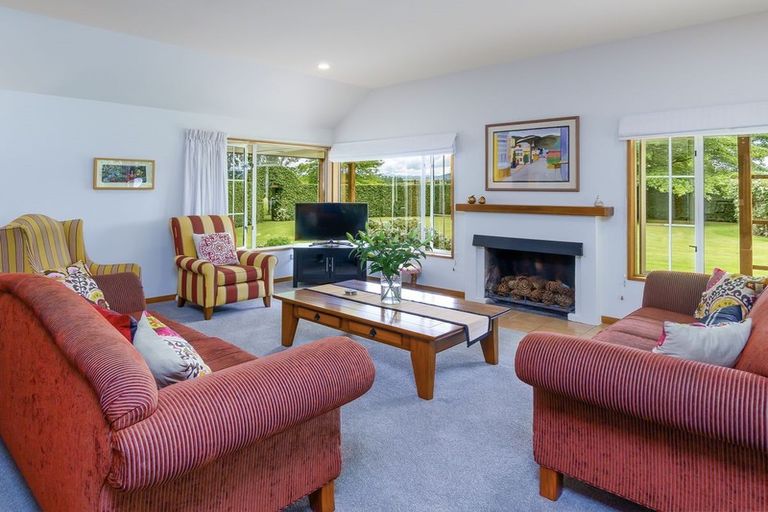 Photo of property in 17 Sheenan Road, Galloway, Alexandra, 9393