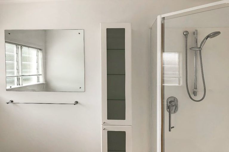 Photo of property in 16 Saint Joseph Street, Waipukurau, 4200