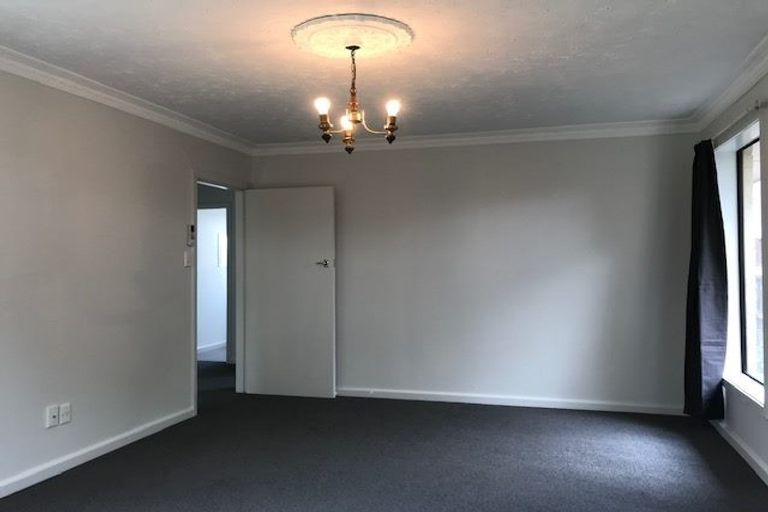 Photo of property in 22 Withells Road, Avonhead, Christchurch, 8042