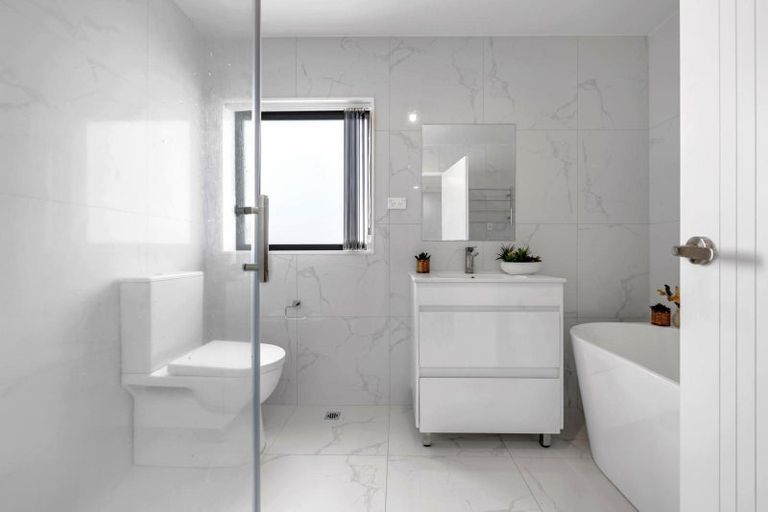 Photo of property in 11a Kimdale Place, Totara Heights, Auckland, 2105