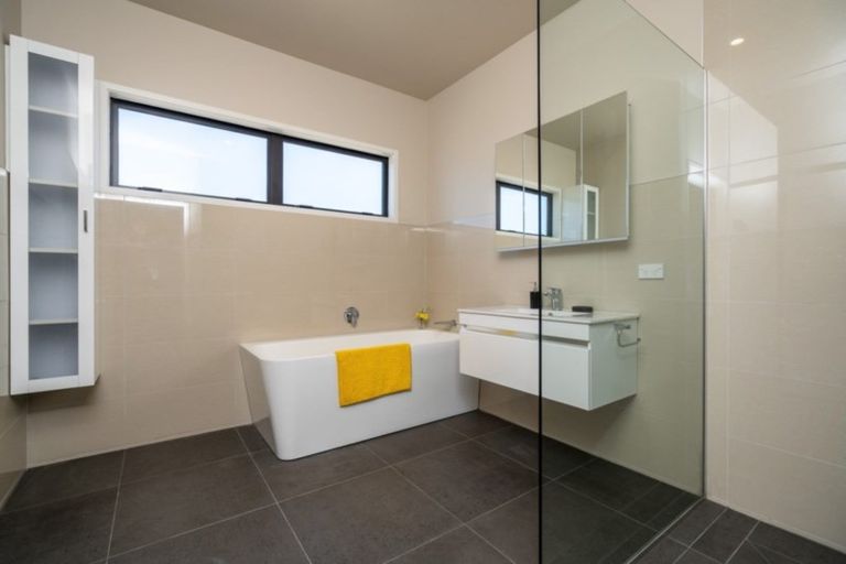 Photo of property in 65 Lakeview Lane, Mangawhai, 0573