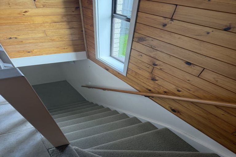 Photo of property in 20 Widmore Drive, Massey, Auckland, 0614