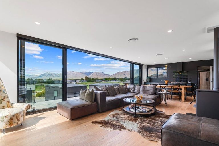 Photo of property in 35 D'archiac Drive, Lake Tekapo, 7999