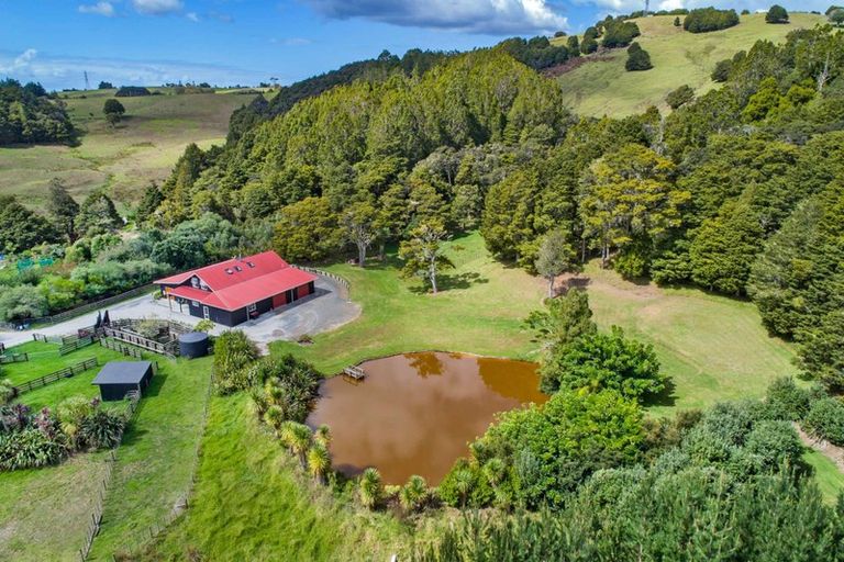 Photo of property in 67 Kaitara Lane, Kaiwaka, 0573