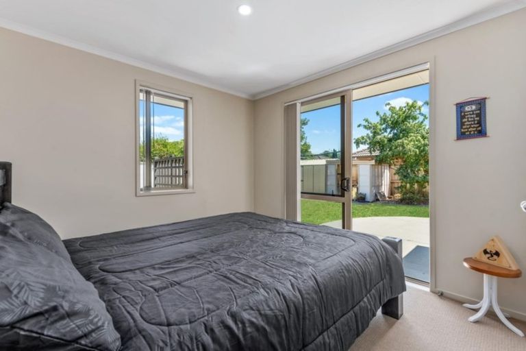 Photo of property in 94 Doncaster Drive, Papamoa Beach, Papamoa, 3118