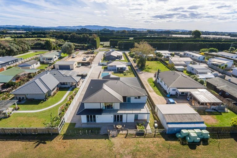 Photo of property in 60b Wilson Road South, Paengaroa, 3189