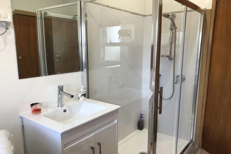 Photo of property in 1/109 Kenderdine Road, Papatoetoe, Auckland, 2025