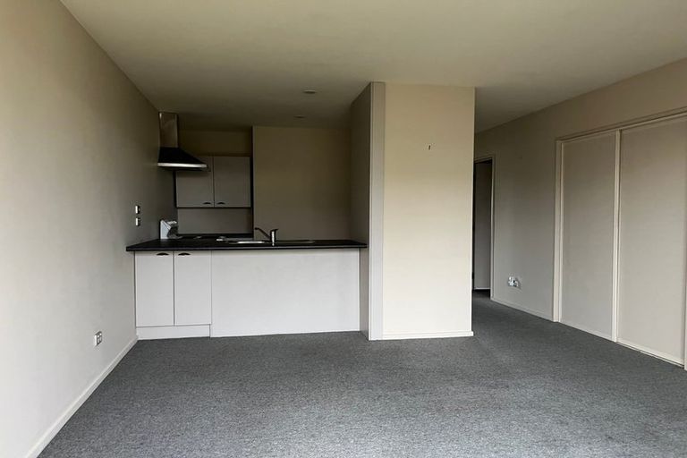 Photo of property in 3/13 Hobson Street, Woolston, Christchurch, 8023