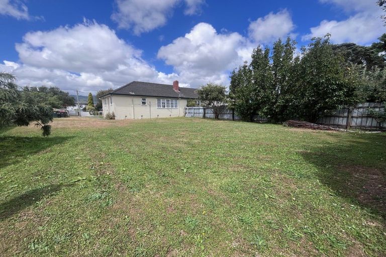Photo of property in 24 Charleston Avenue, Boulcott, Lower Hutt, 5011