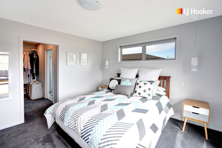 Photo of property in 8 Roblyn Place, Mosgiel, 9024