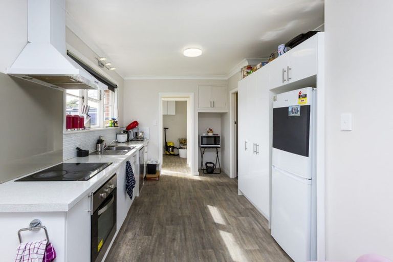 Photo of property in 971 Fergusson Drive, Ebdentown, Upper Hutt, 5018