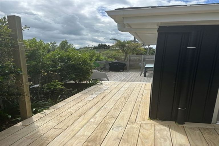 Photo of property in 3/38 William Souter Street, Forrest Hill, Auckland, 0620