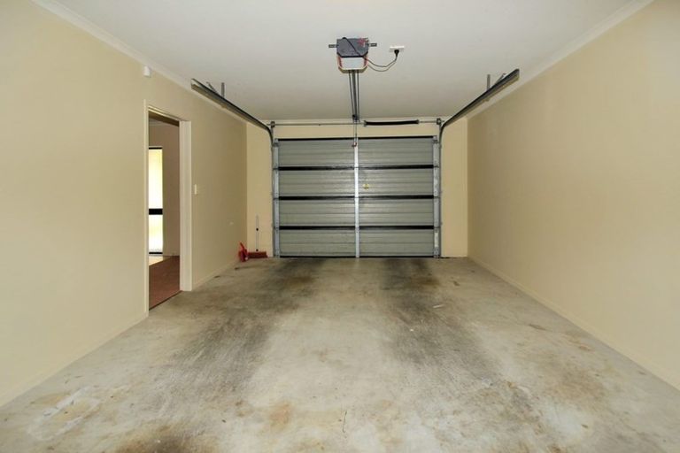 Photo of property in 18 Catrina Avenue, Birkenhead, Auckland, 0626