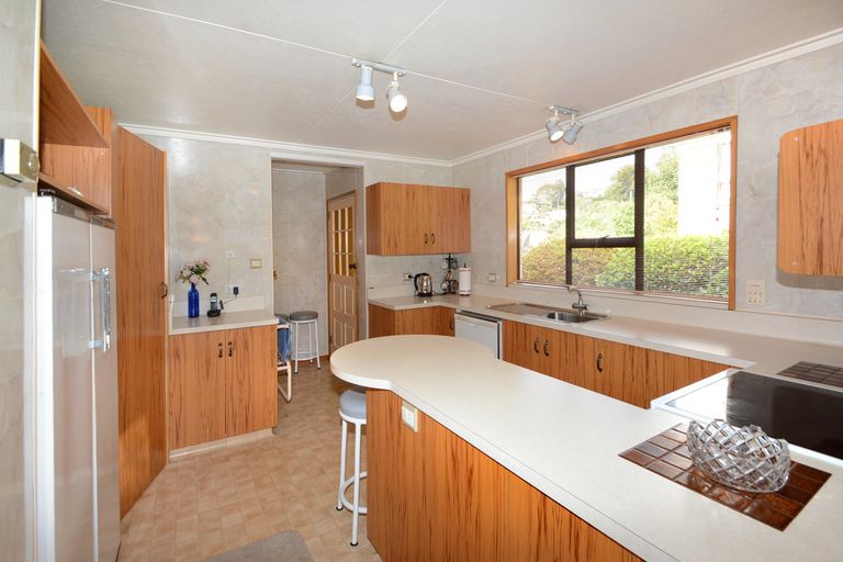 Photo of property in 32 Bangor Terrace, Kew, Dunedin, 9012
