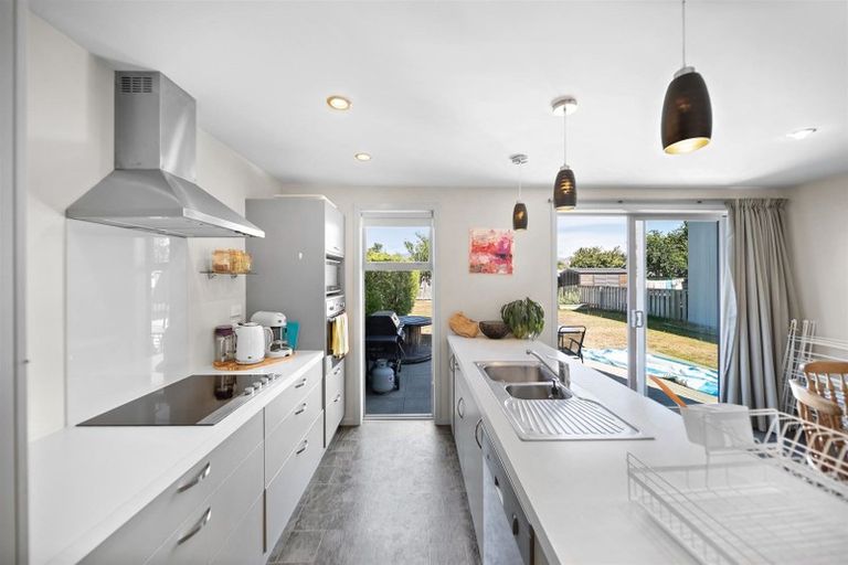 Photo of property in 4 Onslow Road, Lake Hayes, Queenstown, 9304