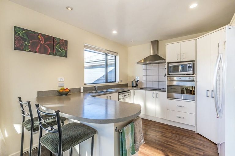 Photo of property in 8 Havana Gardens, Shirley, Christchurch, 8052