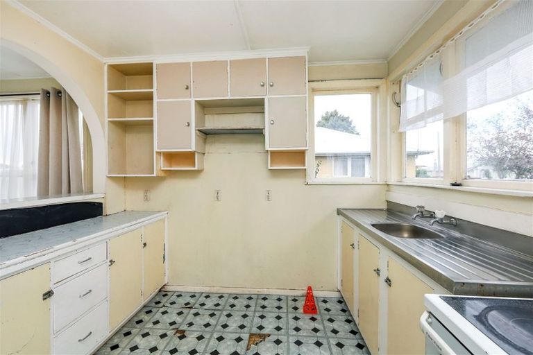 Photo of property in 16 Arbroath Avenue, Flaxmere, Hastings, 4120