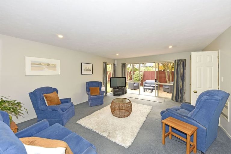 Photo of property in 1/119 Harewood Road, Papanui, Christchurch, 8053