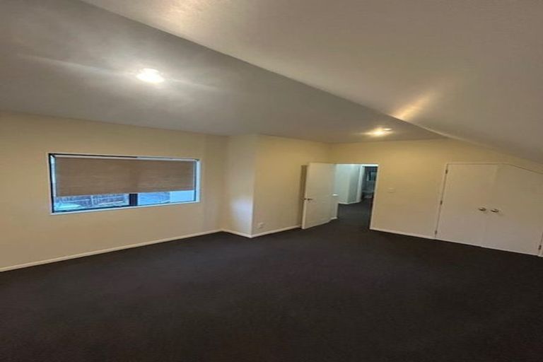 Photo of property in 227 The Parade, Island Bay, Wellington, 6023