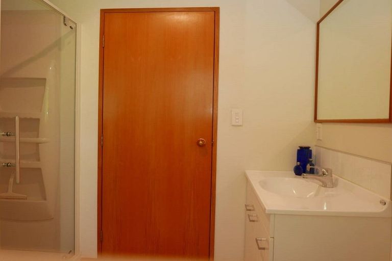 Photo of property in 1/96 Withells Road, Avonhead, Christchurch, 8042