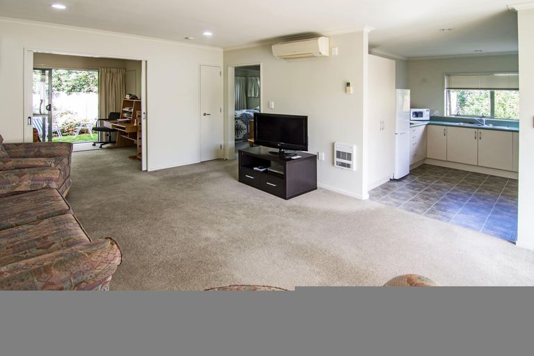 Photo of property in Holdsworth Villas, 42/2 William Donald Drive, Solway, Masterton, 5810