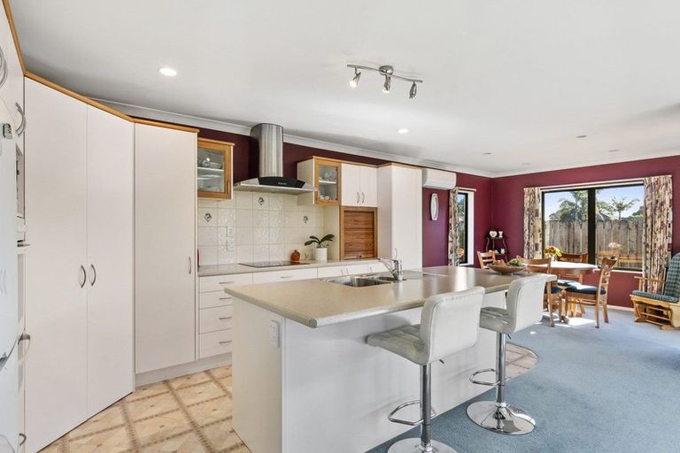 Photo of property in 11 Barnaby Road, Tuakau, 2121