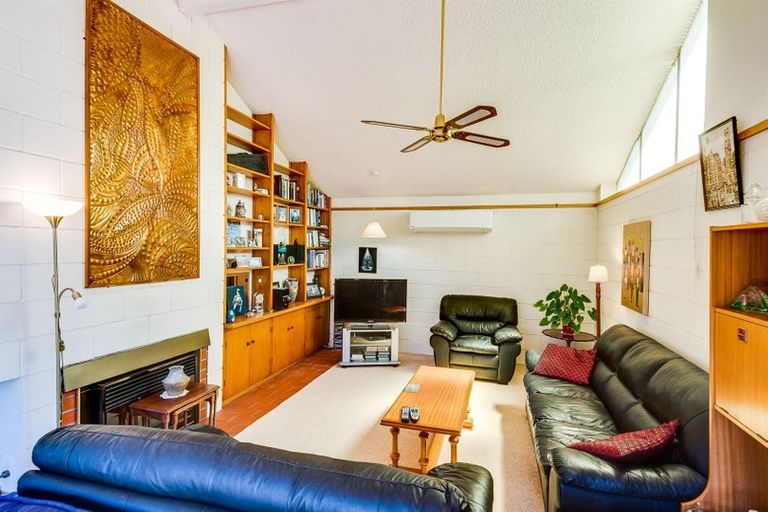 Photo of property in 13 Totara Street, Taradale, Napier, 4112