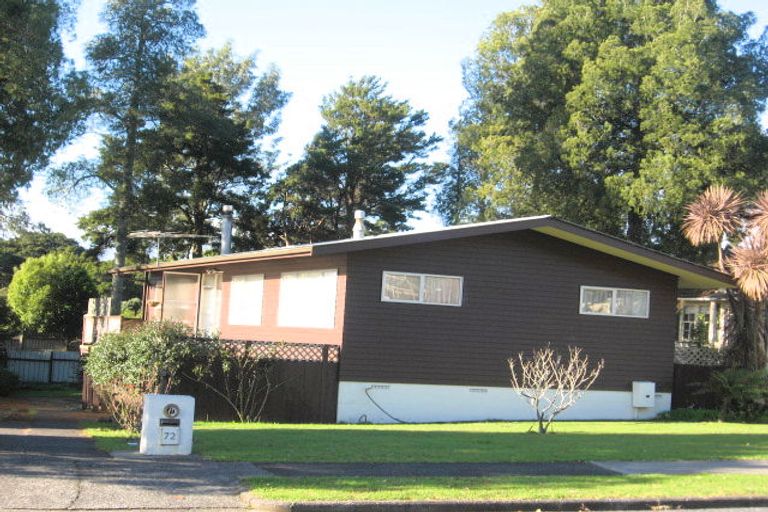 Photo of property in 72 Lawrence Crescent, Hillpark, Auckland, 2102