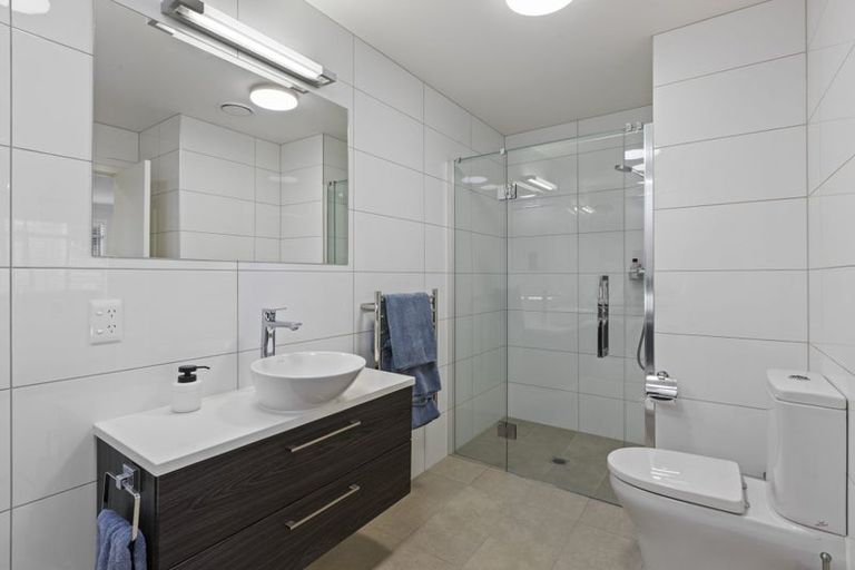 Photo of property in 90 Panorama Heights, Orewa, 0931