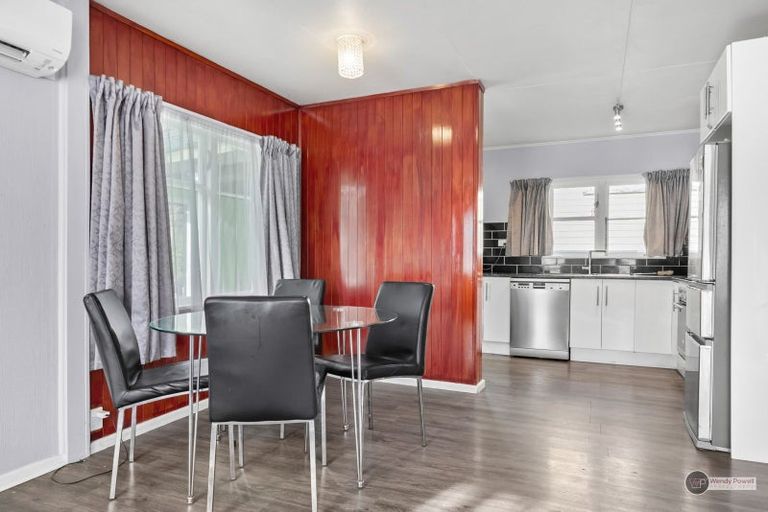 Photo of property in 23 Sunny Grove, Wainuiomata, Lower Hutt, 5014