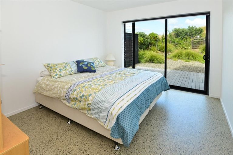 Photo of property in 42 Mangatawhiri Road, Omaha, 0986