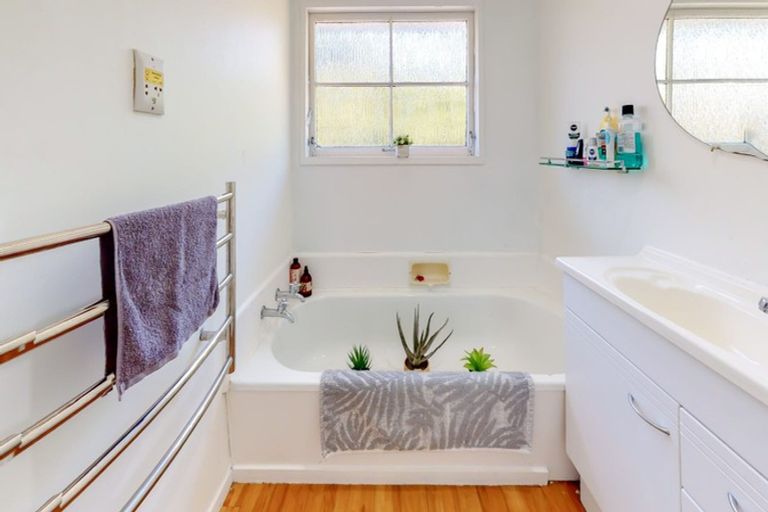 Photo of property in 131 Helston Road, Paparangi, Wellington, 6037