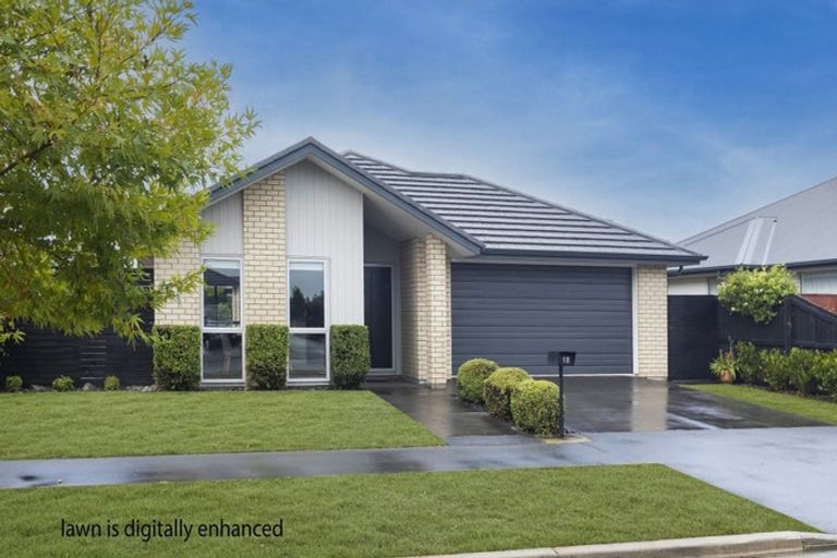 Photo of property in 18 Makawe Roa Street, Marshland, Christchurch, 8083