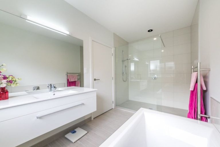 Photo of property in 44 Percy Berry Place, Havelock North, 4130