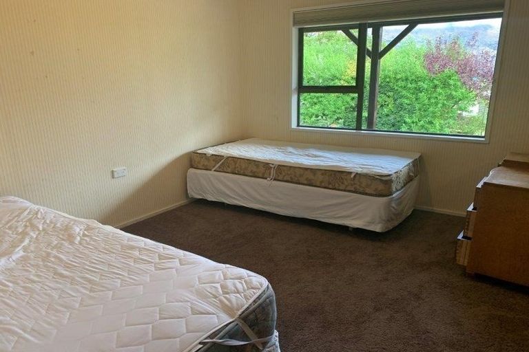 Photo of property in 15 Hunter Crescent, Wanaka, 9305