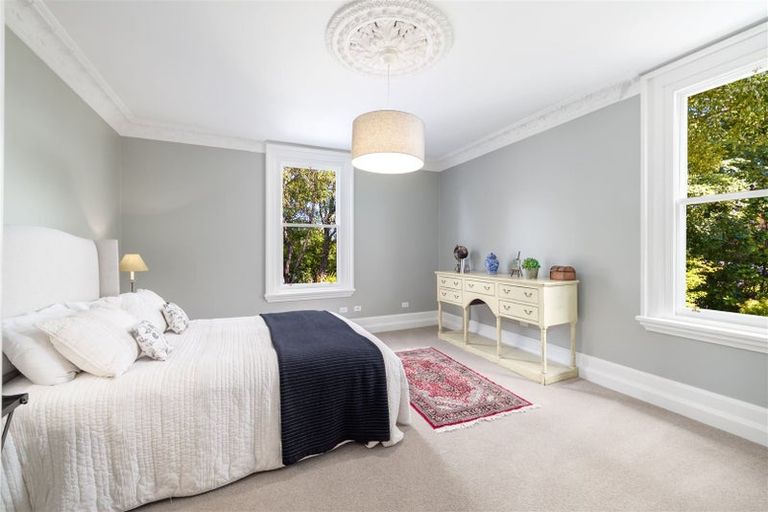 Photo of property in Chilcombe Homestead, 4 Medbury Terrace, Fendalton, Christchurch, 8041