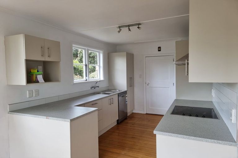 Photo of property in 34 Jillett Street, Titahi Bay, Porirua, 5022