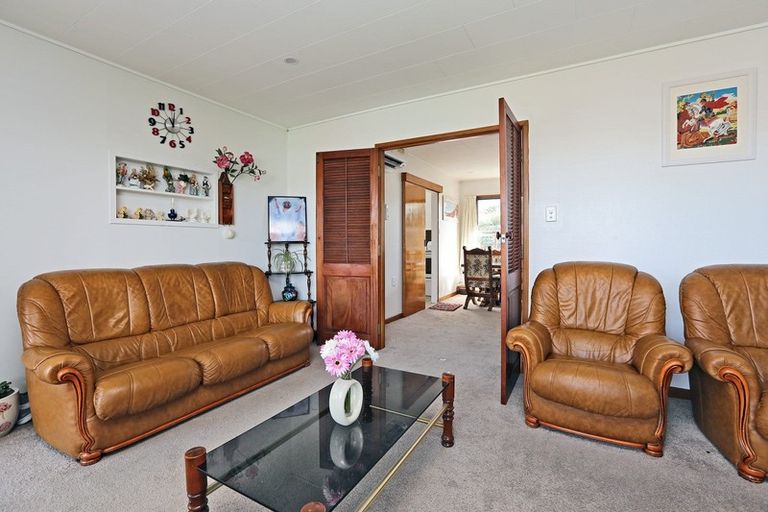 Photo of property in 2/100 Renata Street, Frimley, Hastings, 4120