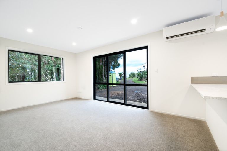 Photo of property in 164 Opanuku Road, Henderson Valley, Auckland, 0612