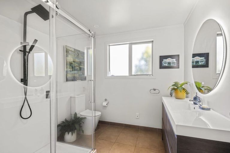 Photo of property in 9 Maybury Way, Island Bay, Wellington, 6023