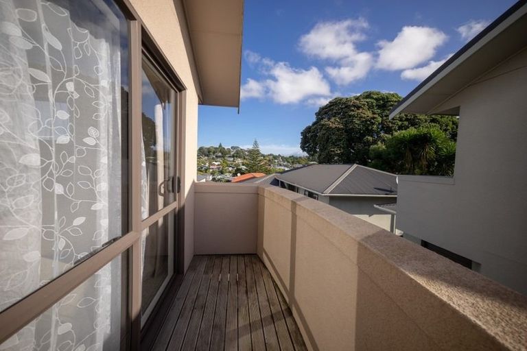 Photo of property in 1/253 Saint Aubyn Street, New Plymouth, 4310