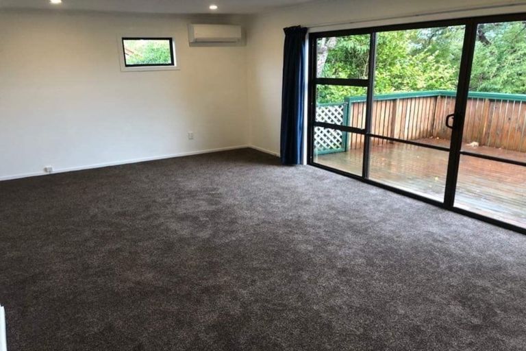Photo of property in 21 Tennis Court Road, Raumati South, Paraparaumu, 5032