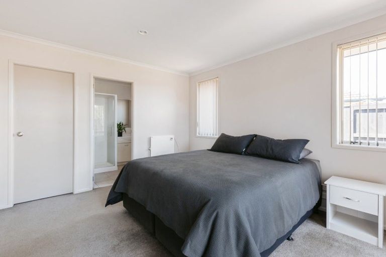 Photo of property in 106 Doncaster Drive, Papamoa Beach, Papamoa, 3118